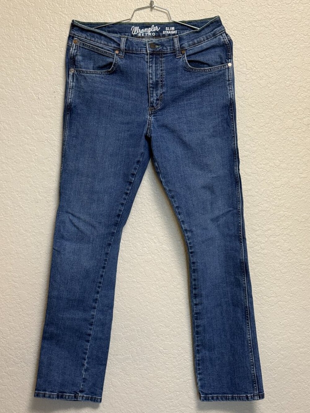 Men's Retro Wrangler Slim Straight 33x34 Blue Jeans